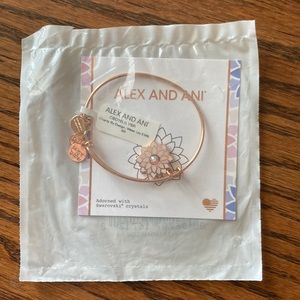 NWT Alex and Ani Bracelet Swarovski Crystals